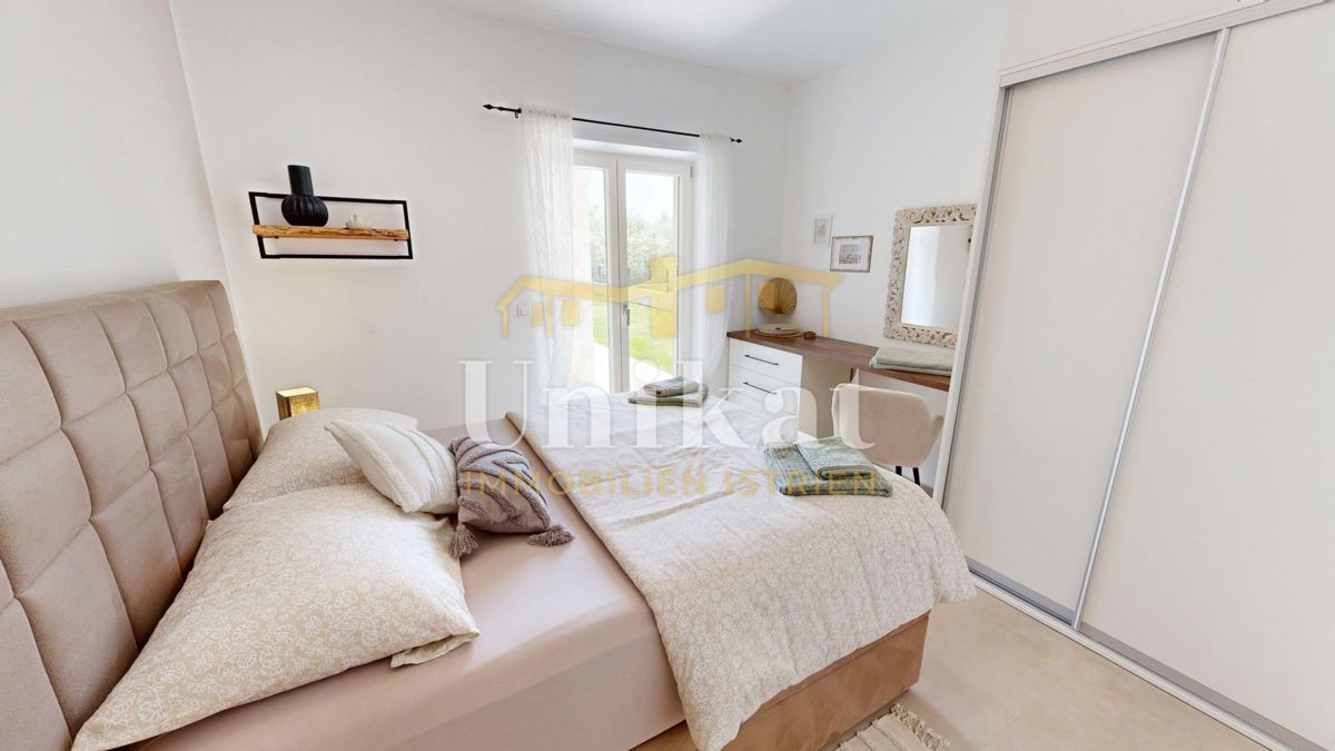 Casa vicino a Vižinada - giardino, piscina, 4 camere da letto